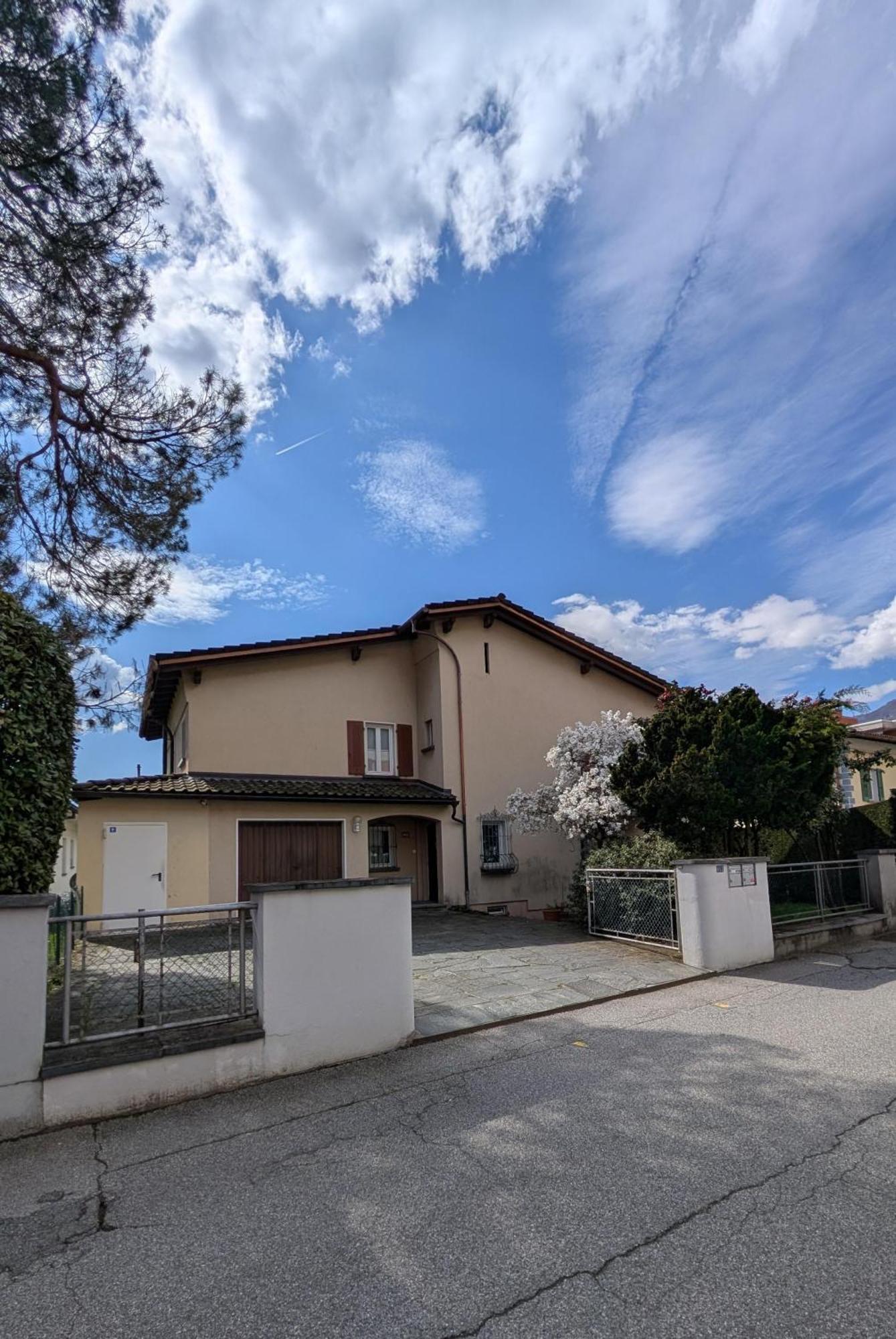 Locarno, Casa Pioda - Nahe Zentrum, Mit Balkon Und Parkplatz Exteriér fotografie